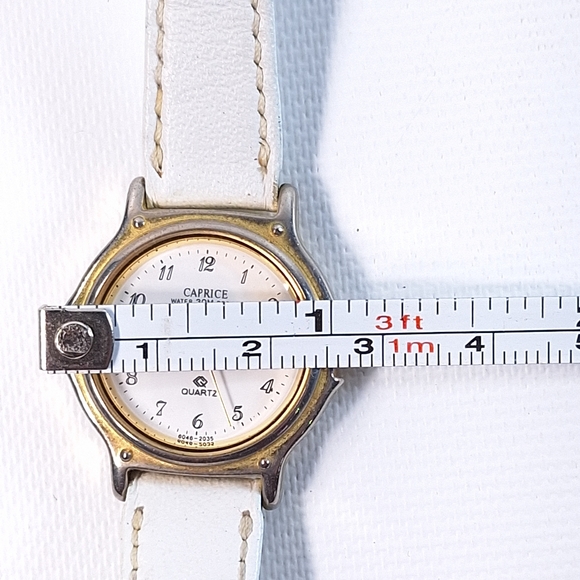 Vintage Caprice Quartz Women's Watch Gold Tone White Leather Strap, New Battery - Picture 12 of 12